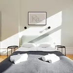 Boduena By Renters Prestige Apartman Varsó
