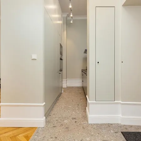 Boduena By Renters Prestige Varsó